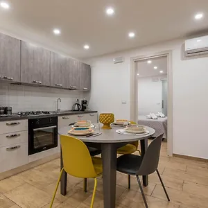 https://apt-kalos-central.palermohotels.org