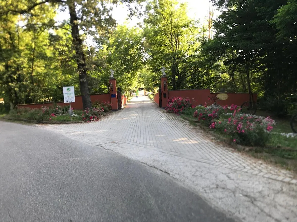Alloggio per agriturismo Villa Relais Ca Del Rio Botteghino di Zocca Italia